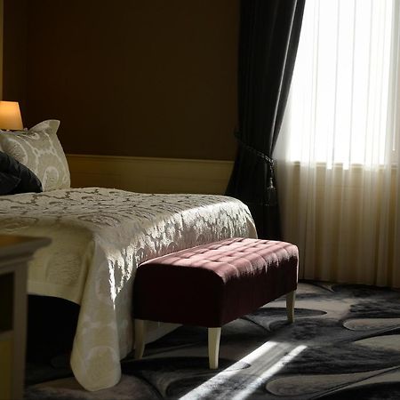 Royal Casino & Hotel Batoumi Extérieur photo
